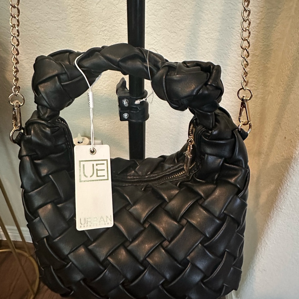 New Urban Expressions Black Purses